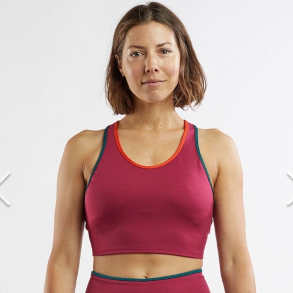 Cotopaxi Mari Crop Top Raspberry Athletic Size Medium Outdoor Hiking Gym